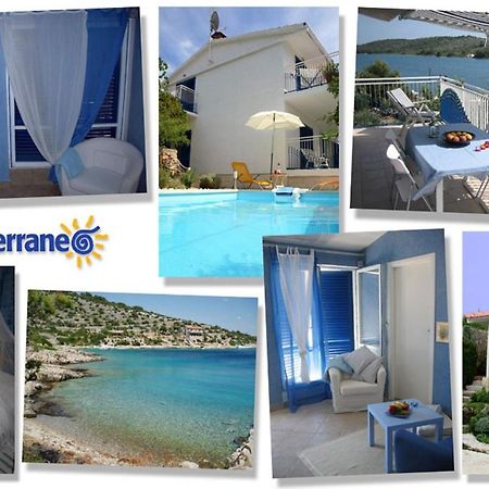Apartments Mediterraneo Kaprije Kültér fotó
