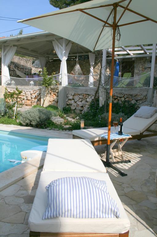 Apartments Mediterraneo Kaprije Kültér fotó