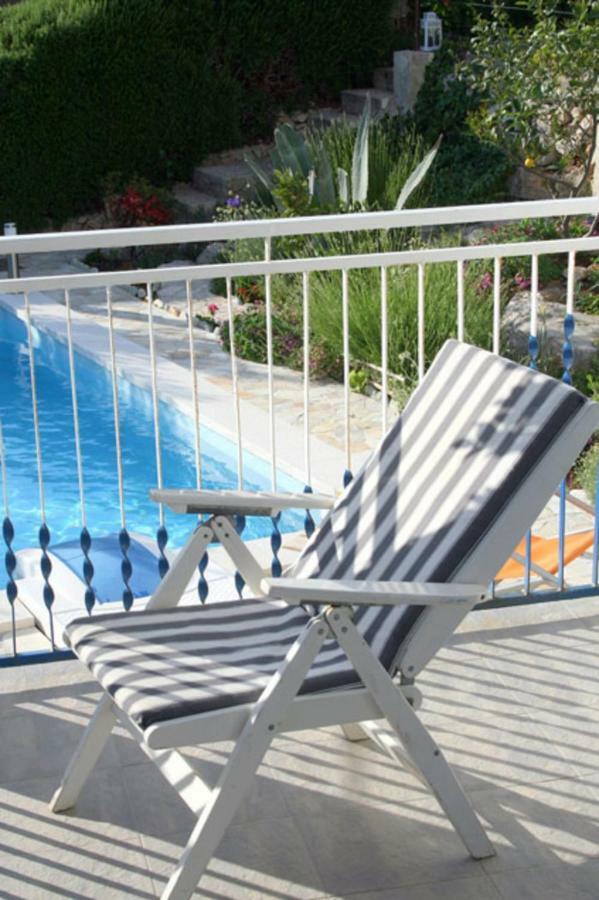 Apartments Mediterraneo Kaprije Kültér fotó