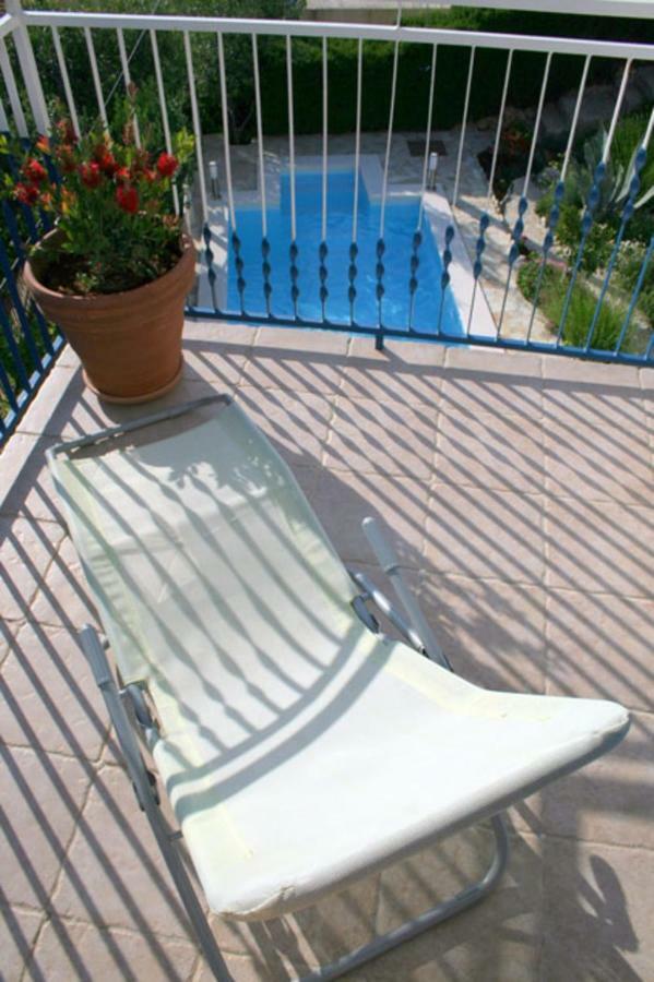 Apartments Mediterraneo Kaprije Kültér fotó